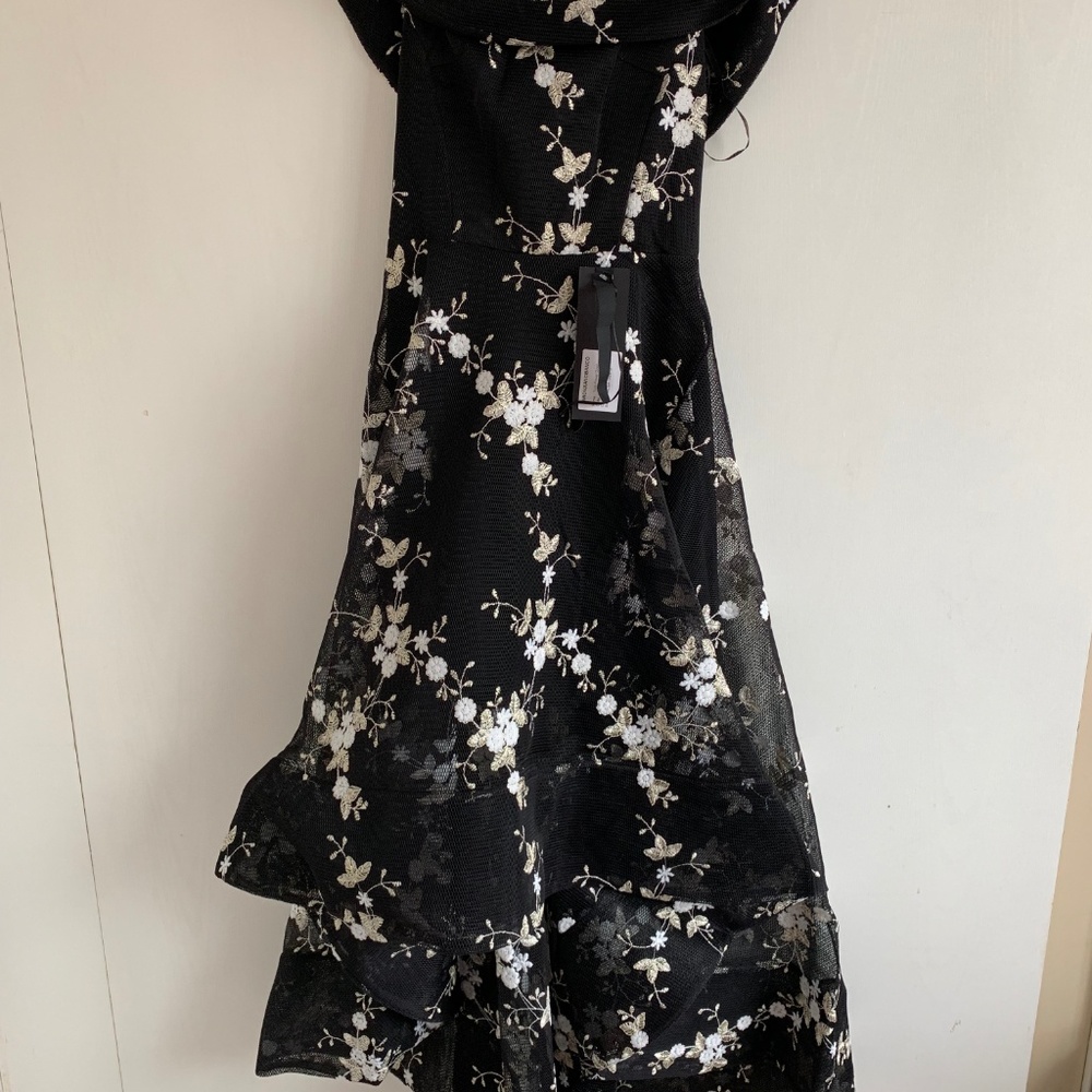 Gorgeous Bronx & Banco Tulip Flower Dress - Picture 9 of 10